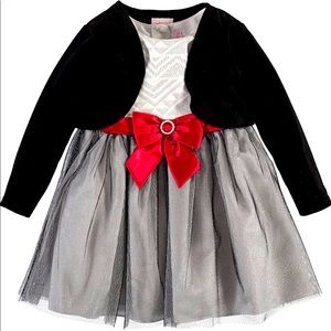 18 M Black, White, & Red Holiday Dress